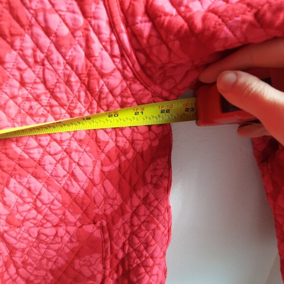 QUILTED Reversible Floral Jacket Button Size M-L Black Pink with Pockets *READ - Picture 6 of 7